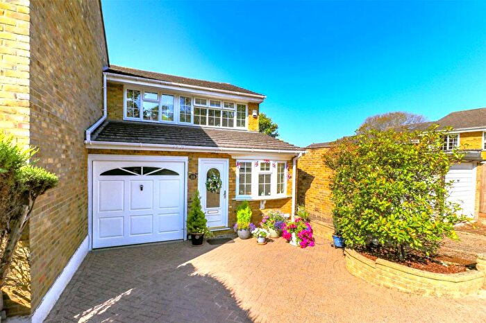 3 Bedroom House For Sale In Crofton Way, Enfield, Middlesex, EN2