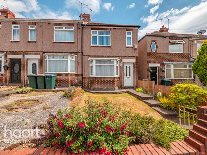 3 Bedroom End Of Terrace House For Sale In Herrick Road, Coventry, CV2