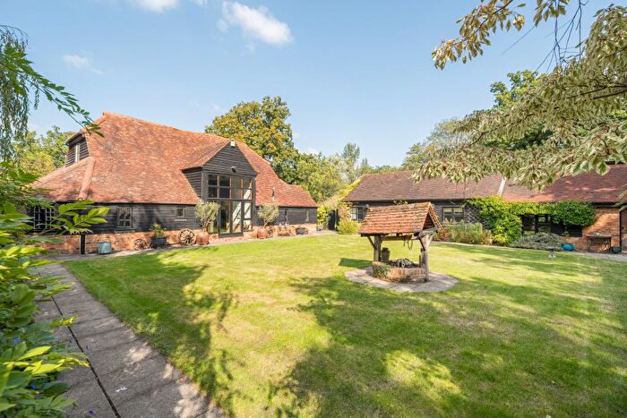 4 Bedroom Barn Conversion For Sale In Lucas Green, West End, Woking, GU24