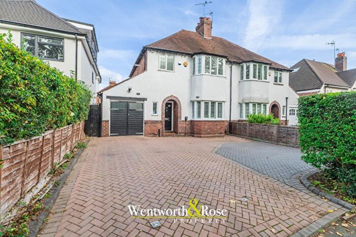 3 Bedroom Semi-Detached House For Sale In Fellows Lane, Harborne, Birmingham, B17