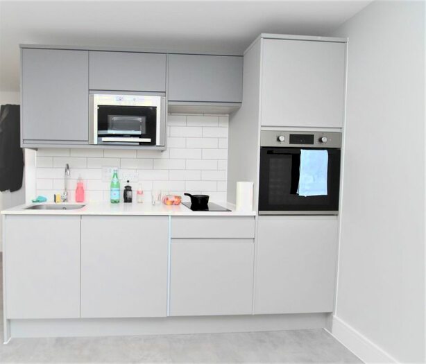 Studio To Rent In River Front, Enfield, EN1