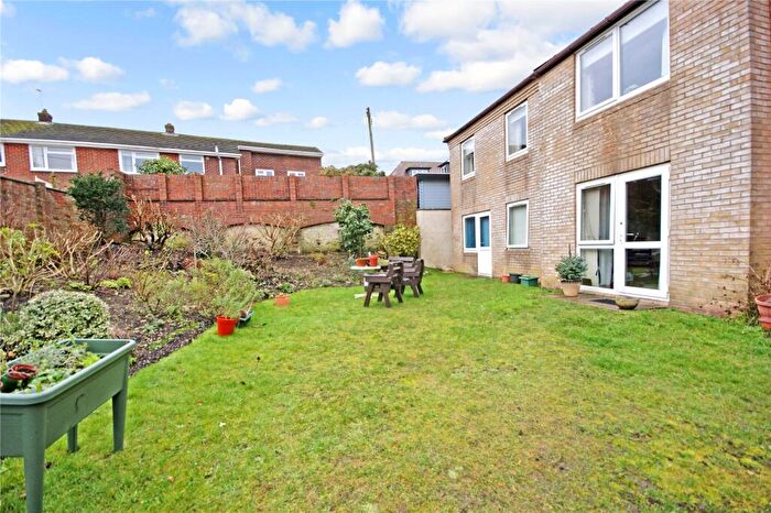2 Bedroom Apartment For Sale In Hillyard Court, Wareham, BH20