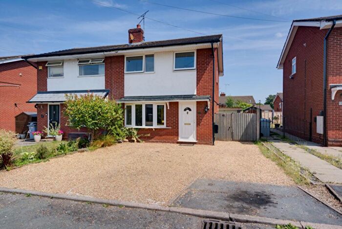 3 Bedroom Semi-Detached House To Rent In Grenville Close, Haslington, CW1