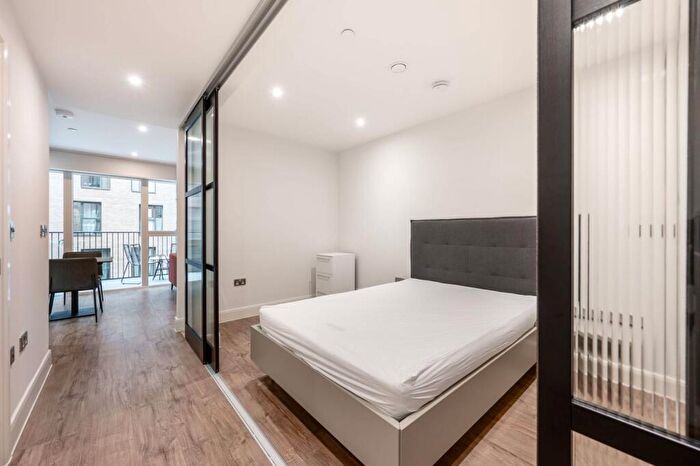 2 Bedroom Flat To Rent In Uncle Colindale, Colindale, London, NW9