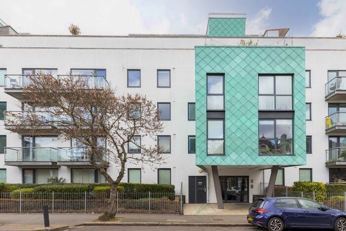 2 Bedroom Flat To Rent In Drayton Park, London, N5