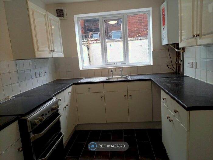 3 Bedroom Terraced House To Rent In Thurnham Street, Liverpool, L6