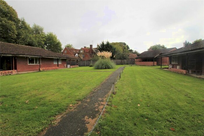 1 Bedroom Bungalow To Rent In Whiston Avenue, Bethersden, Ashford, Kent, TN26