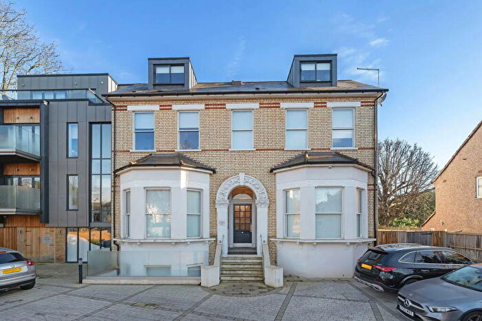 2 Bedroom Apartment To Rent In South Park Hill Road, South Croydon, CR2