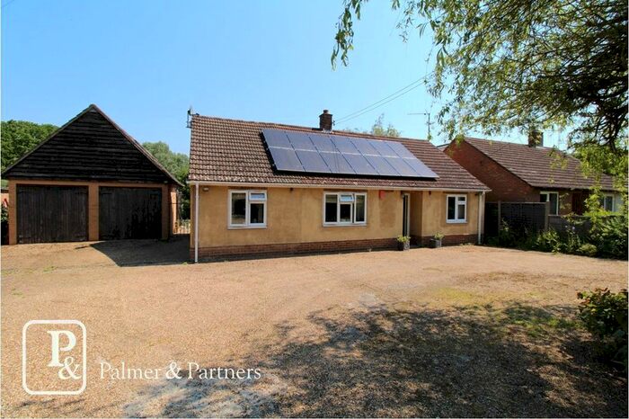 4 Bedroom Detached House For Sale In Abberton Road, Layer-De-La-Haye, Colchester, Essex, CO2