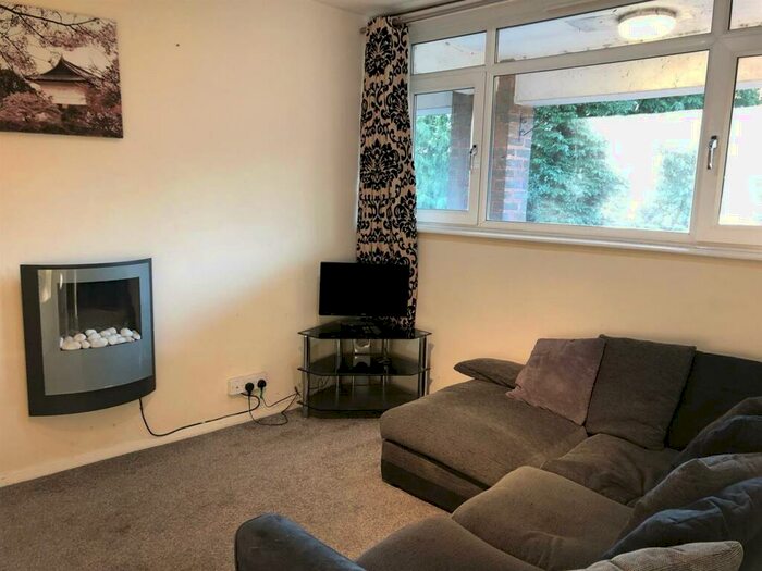 1 Bedroom Flat To Rent In Marsland Close, Edgbaston, Birmingham, B17