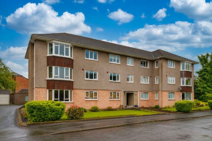3 Bedroom Flat For Sale In Castle Court, Broomhill Avenue, Newton Mearns, G77