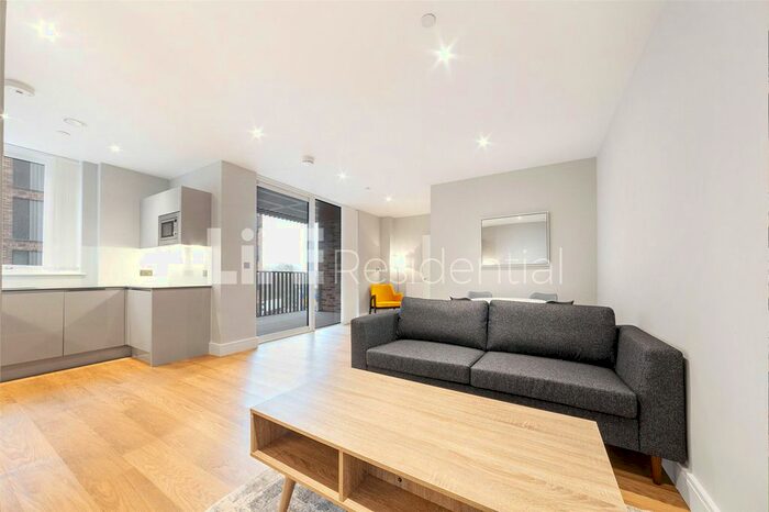 1 Bedroom Flat To Rent In Orton House, Plough Lane, SW17