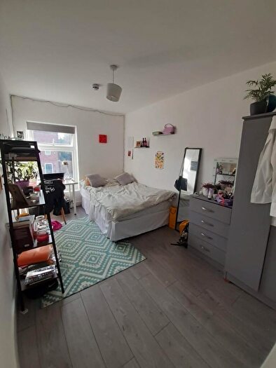 6 Bedroom House To Rent In Talbot Road, Manchester, M14