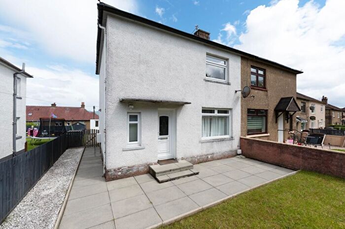 2 Bedroom Semi-Detached House To Rent In Kirn Drive, Gourock, PA19