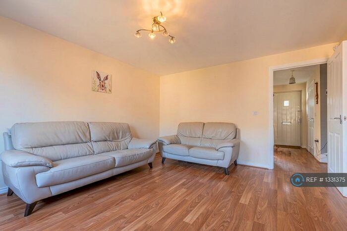 3 Bedroom Terraced House To Rent In Rosehip Road, Cambridge, CB4