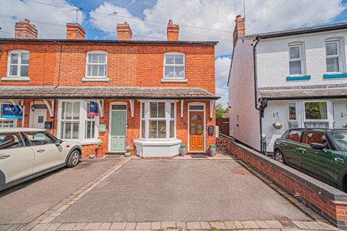 2 Bedroom Terraced House For Sale In Poplar Road, Dorridge, B93