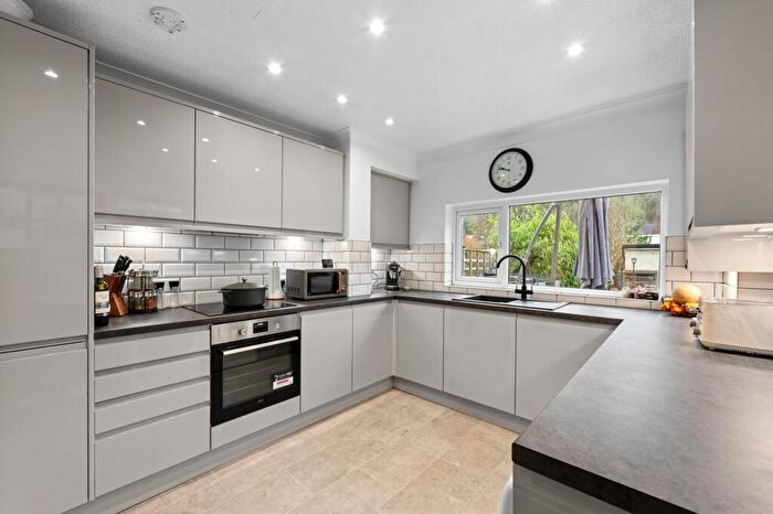 4 Bedroom Semi Detached House For Sale In Godstone Road, Whyteleafe, CR3