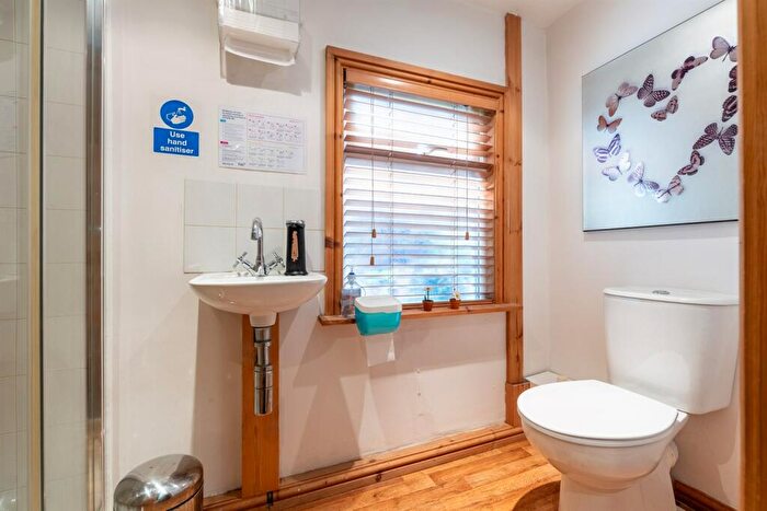 4 Bedroom Semi-Detached House For Sale In Fantastic Spacious Semi-detached With Garden And Large Annex, CW7