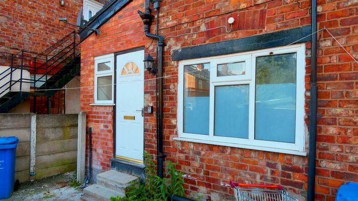 Apartment To Rent In Washway Road, Sale, M33