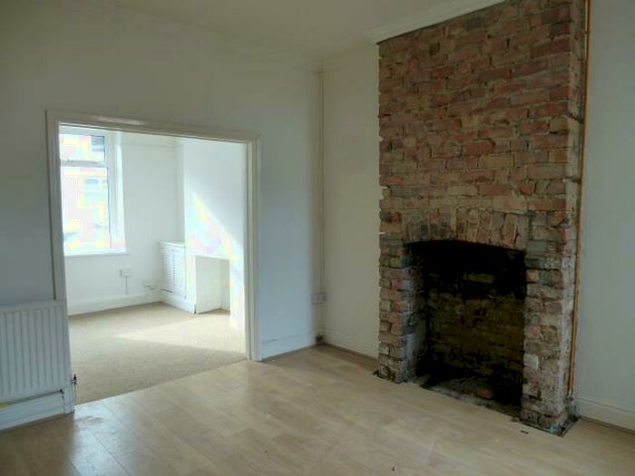 2 Bedroom House To Rent In Hereford Street, Cardiff, CF11