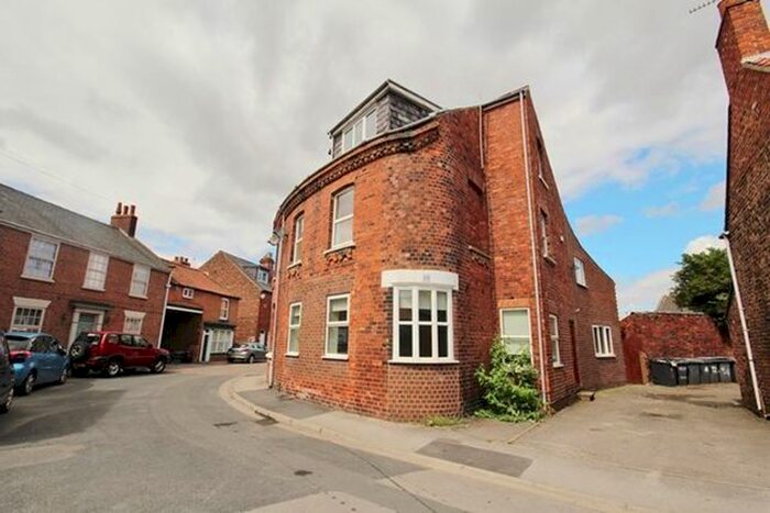 3 Bedroom Terraced House To Rent In Millgate, Selby YO8