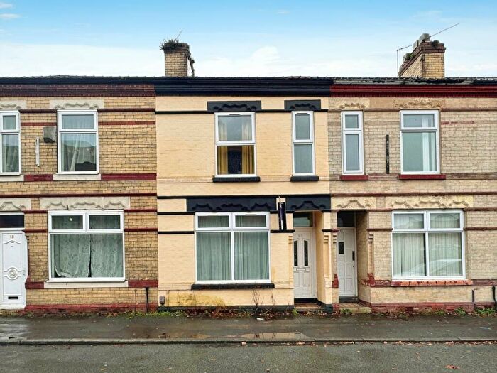 3 Bedroom Terraced House To Rent In Bickerdike Avenue, Manchester, Longsight, M12