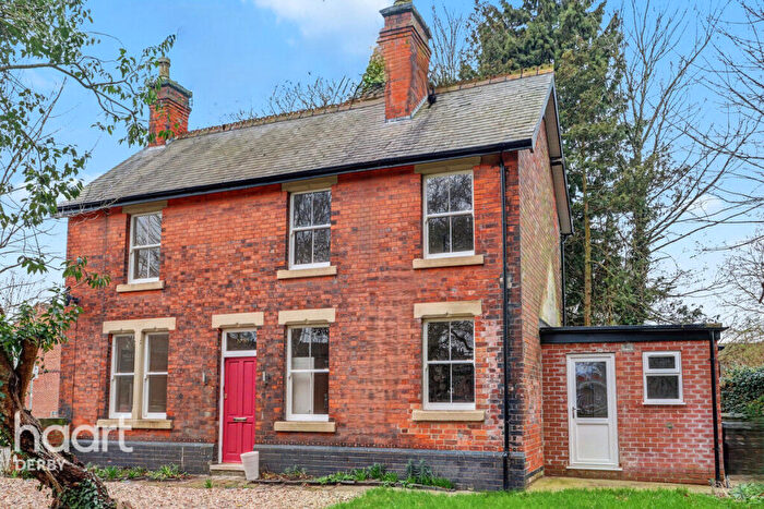 3 Bedroom Detached House For Sale In Old Chester Road, Derby, DE1
