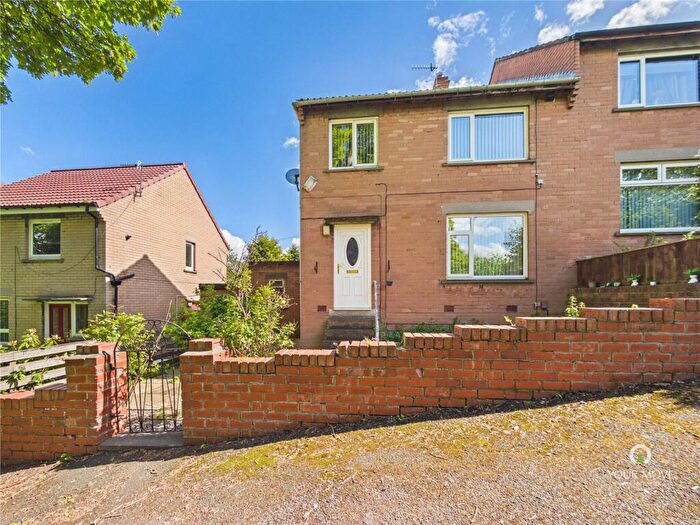 3 Bedroom Semi-Detached House For Sale In Shibdon Crescent, Blaydon, NE21