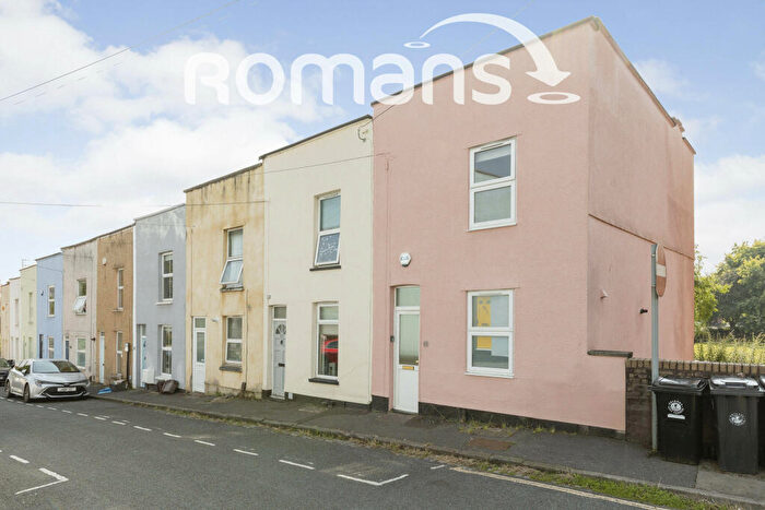 3 Bedroom End Of Terrace House To Rent In Greenbank Road, Southville, BS3