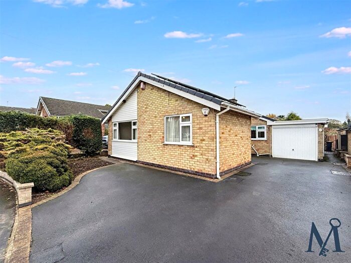 3 Bedroom Detached Bungalow For Sale In Castle Rock Drive, Coalville, LE67