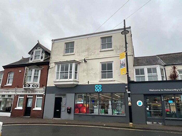 2 Bedroom Apartment To Rent In Stanhope Square, Holsworthy, EX22