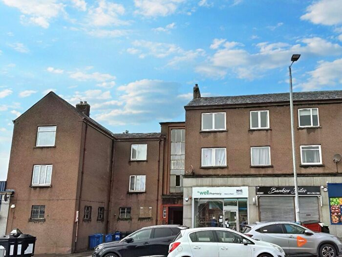 2 Bedroom Flat To Rent In Kilbowie Road, Clydebank, Dunbartonshire, G81
