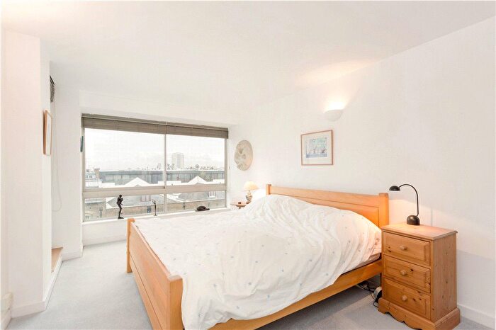 2 Bedroom Flat To Rent In Cinnamon Wharf, Shad Thames, London, SE1