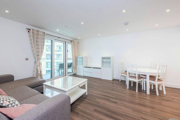 1 Bedroom Flat To Rent In Collet House, Nine Elms, London, SW8