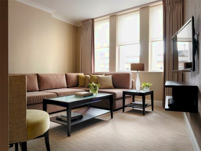 1 Bedroom Apartment To Rent In Bow Lane, London, EC4M