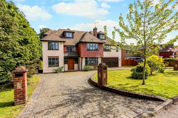 6 Bedroom Detached House To Rent In The Gateway, Woking, Surrey, GU21