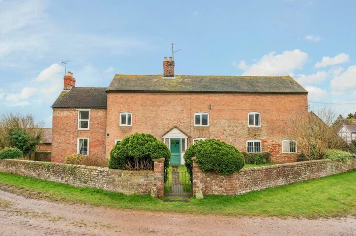 4 Bedroom Land For Sale In Severn Bank Farm, Elmore Back, Elmore, Gloucester, GL2