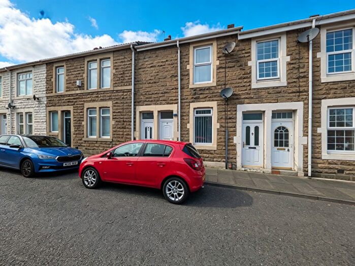 1 Bedroom Flat For Sale In Nursery Lane, Felling, NE10