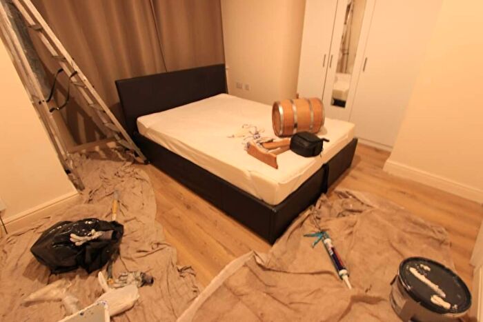 2 Bedroom Apartment To Rent In Lyndhurst Road, London, N22