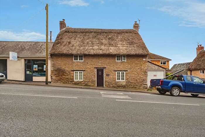 3 Bedroom End Of Terrace House For Sale In Preston Road, Preston, Weymouth, Dorset, DT3