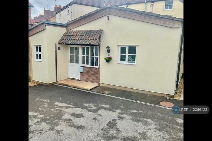 1 Bedroom Bungalow To Rent In Hartley Court, Frome, BA11