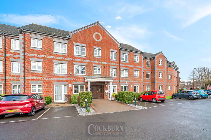 1 Bedroom Flat For Sale In Marvels Lane, Grove Park, SE12