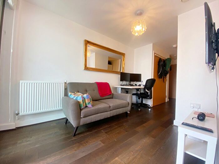 Studio To Rent In Sienna Alto, London, SE13