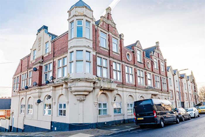 1 Bedroom Apartment For Sale In Court Road, Barry, CF63