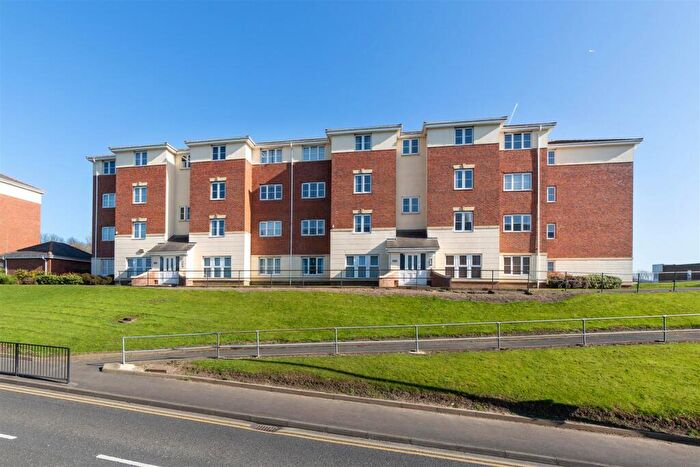 2 Bedroom Flat To Rent In Citadel East, Killingworth, Newcastle Upon Tyne, NE12