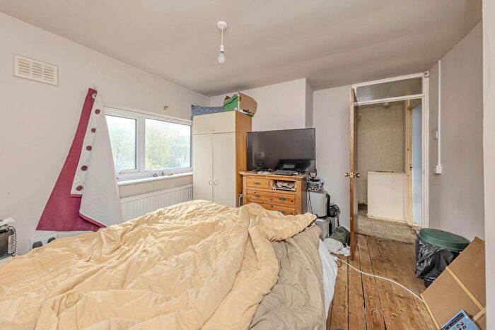 2 Bedroom Semi-Detached House For Sale In Moffat Grove, Stoke On Trent, ST2