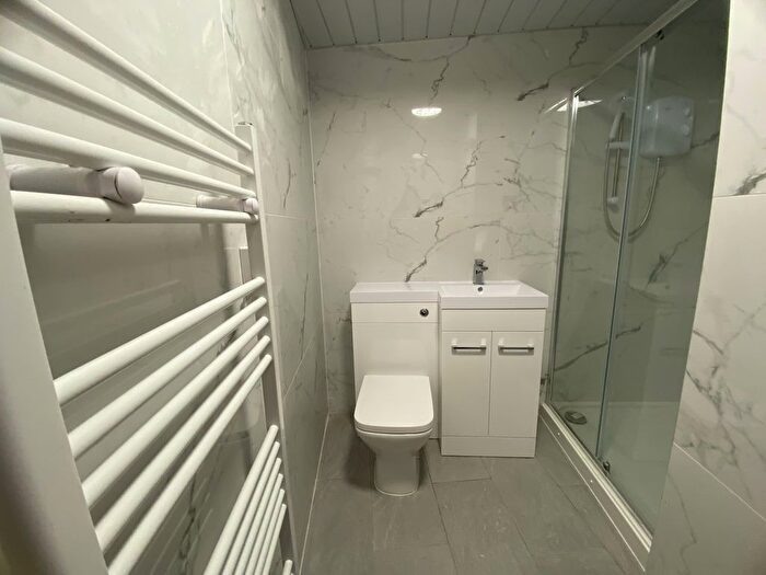 1 Bedroom Flat To Rent In Knifesmithgate, Chesterfield, S40