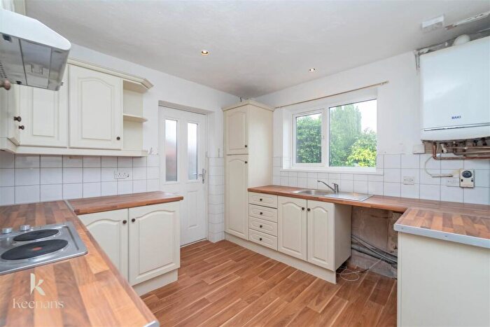 3 Bedroom Detached House To Rent In War Office Road, Rochdale, OL11