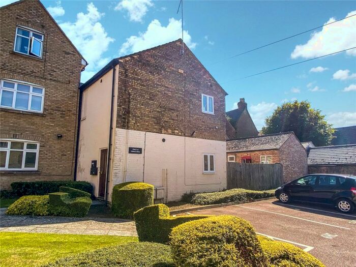 1 Bedroom Apartment To Rent In Mews Close, Ramsey, Huntingdon, Cambs, PE26