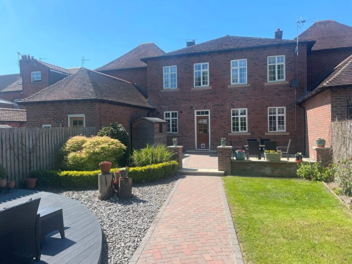 4 Bedroom Terraced House For Sale In Ashdale Road, Helmsley, YO62